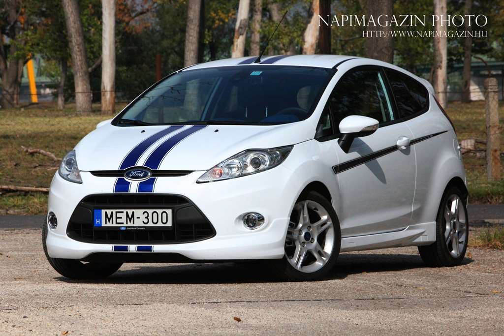 ford_fiesta_sport_special_edition_001