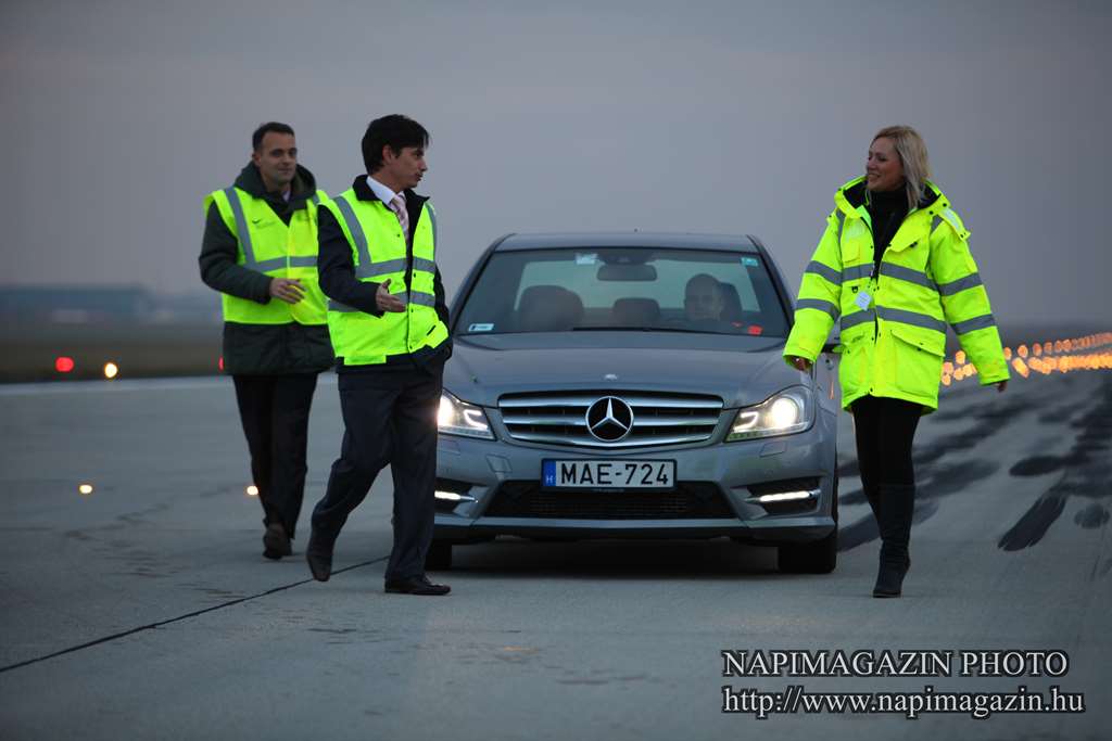mercedes_budapest_airport_011
