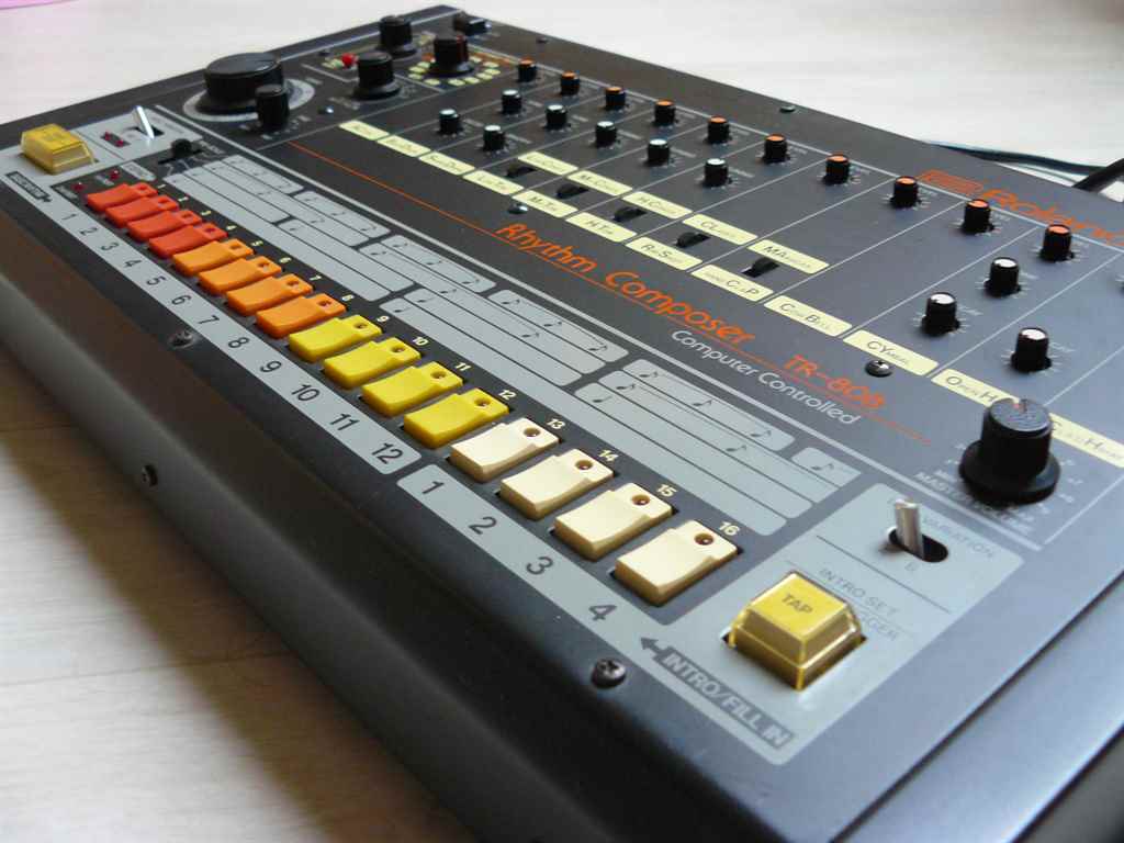 roland-tr-808-napimagazin