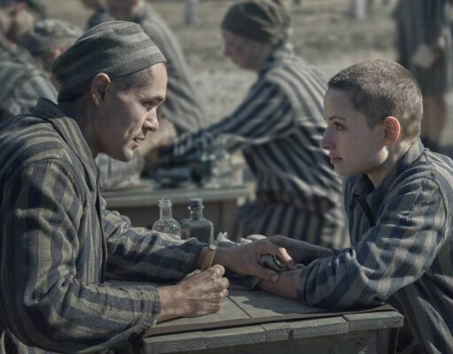 Barbra Streisand énekli a The Tattooist of Auschwitz sorozat végefőcímdalát