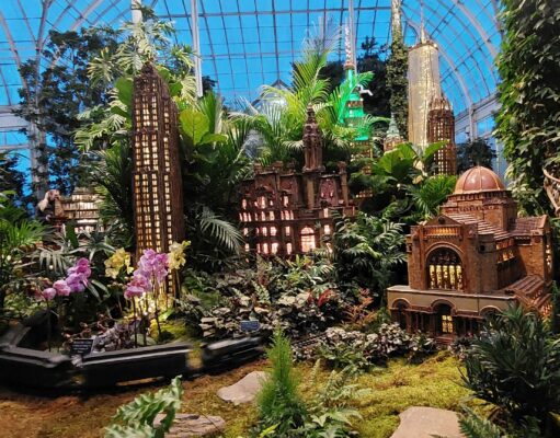 Holiday Train Show New York Botanical Garden