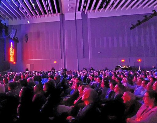 ADL MOST VAN A SOHA!