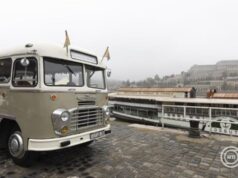Legendás Ikarusok járják Budapest utcáit: újraindult a Mozgó Múzeum