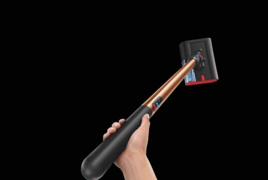 Itt a legvékonyabb, ultrakönnyű és higiénikus nedves-száraz tisztító, a Dyson PencilWash