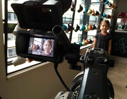 Hogy kerül Leonardo DiCaprio a Honeybeast legújabb klipjébe?