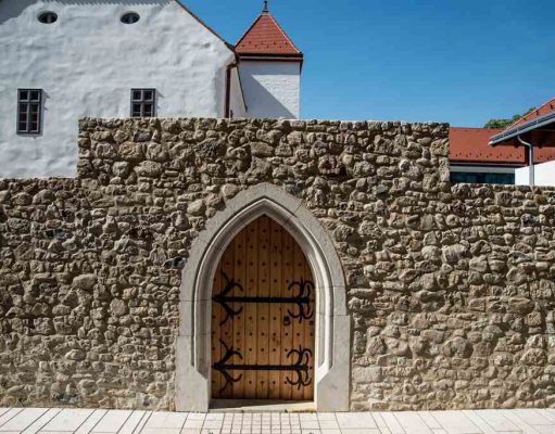 Történeti épületdiagnosztikai képzés indul Pécsett