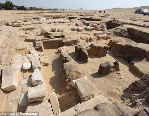 Eddig ismeretlen, II. Ramszesz-kori templomot fedeztek fel Egyiptomban cseh régészek