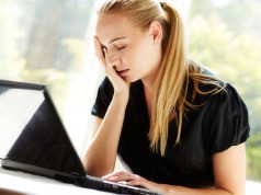 A magyarok fele rendszeresen stresszel – a 30-asok a leginkább túlterheltek