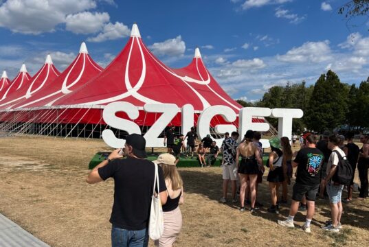 A Sziget Nulladik Napja visszahozza a fesztivál legnagyobb legendáit – Faithless, Morcheeba, Goran Bregović és egy hatalmas retró afterparty vár